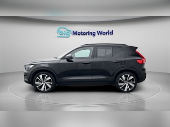 Used Volvo XC40 2022 for sale - 78667496: Photo