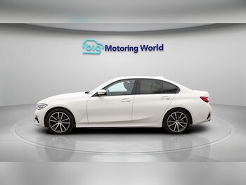 Used BMW 3 Series 2020 for sale - 77304002: Photo