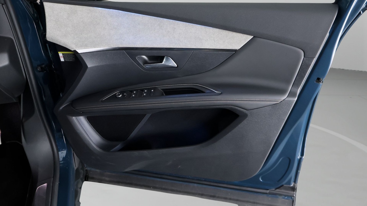 Used Peugeot 3008 2023 for sale - 78039531: Photo 15