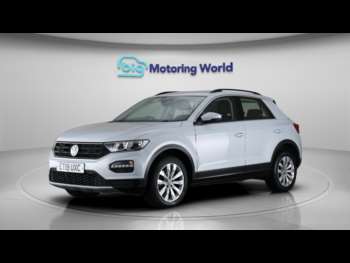 Used Volkswagen T-Roc 2019 for sale - 74969507: Photo