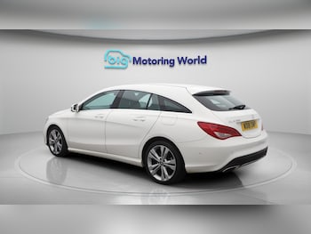 Mercedes-Benz - CLA