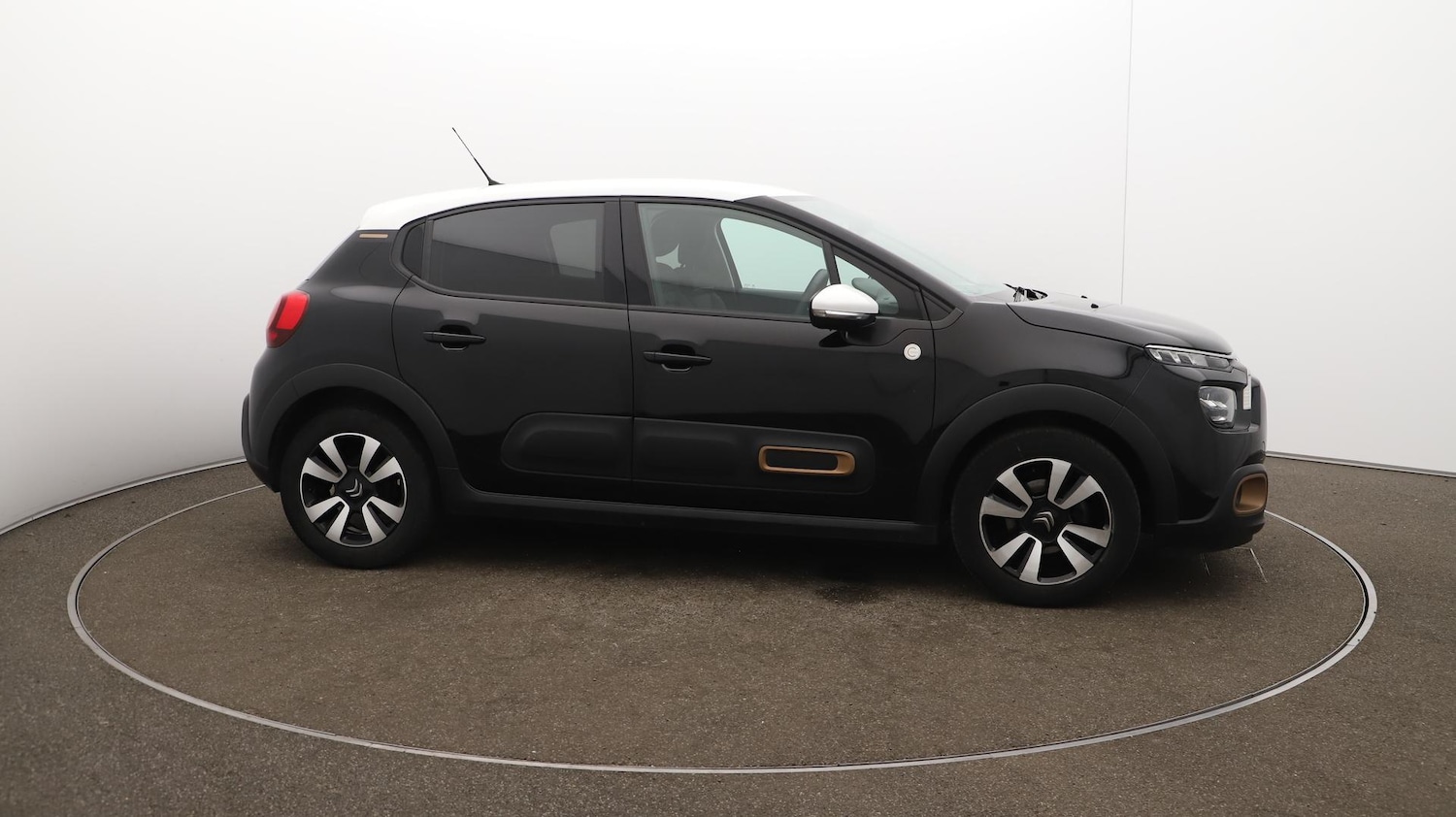 Used Citroen C3 2023 for sale - 76620312: Photo 49