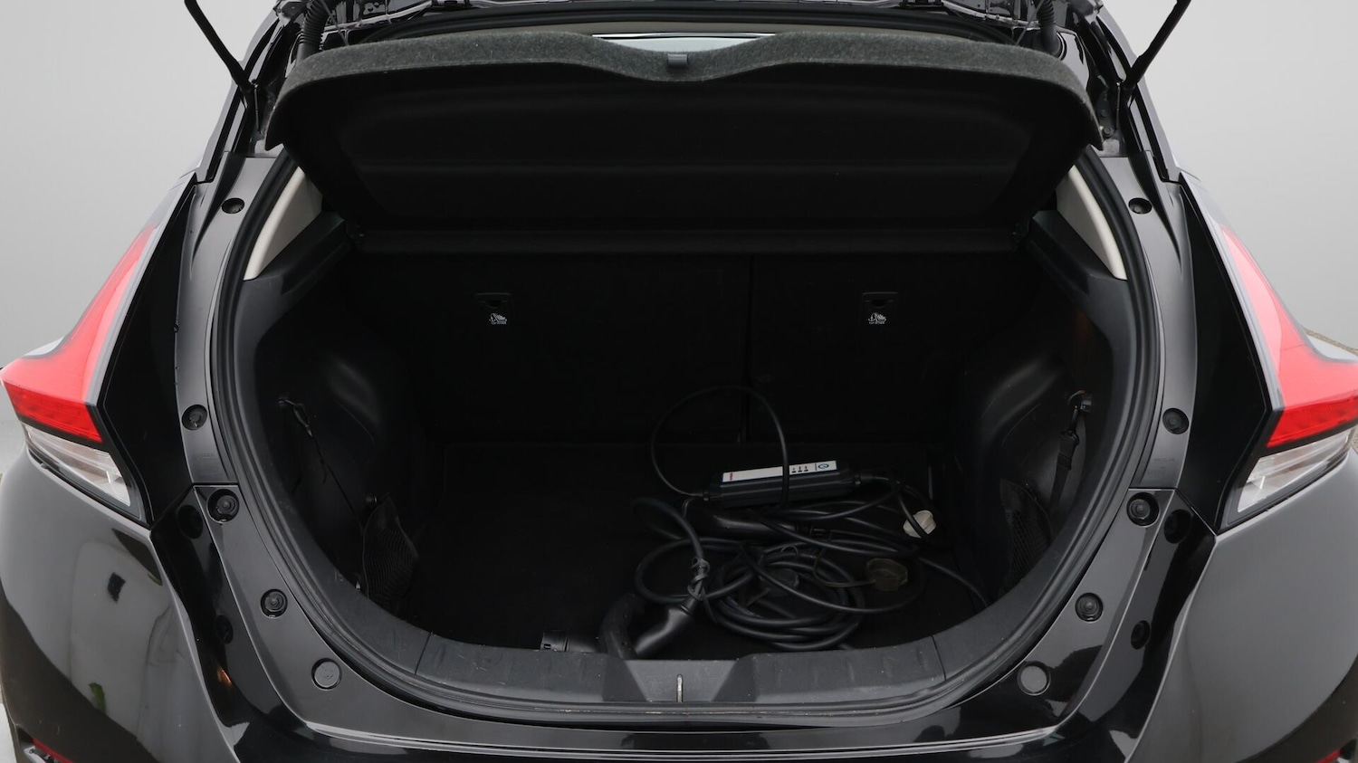 Used Nissan Leaf 2022 for sale - 76361461: Photo 18