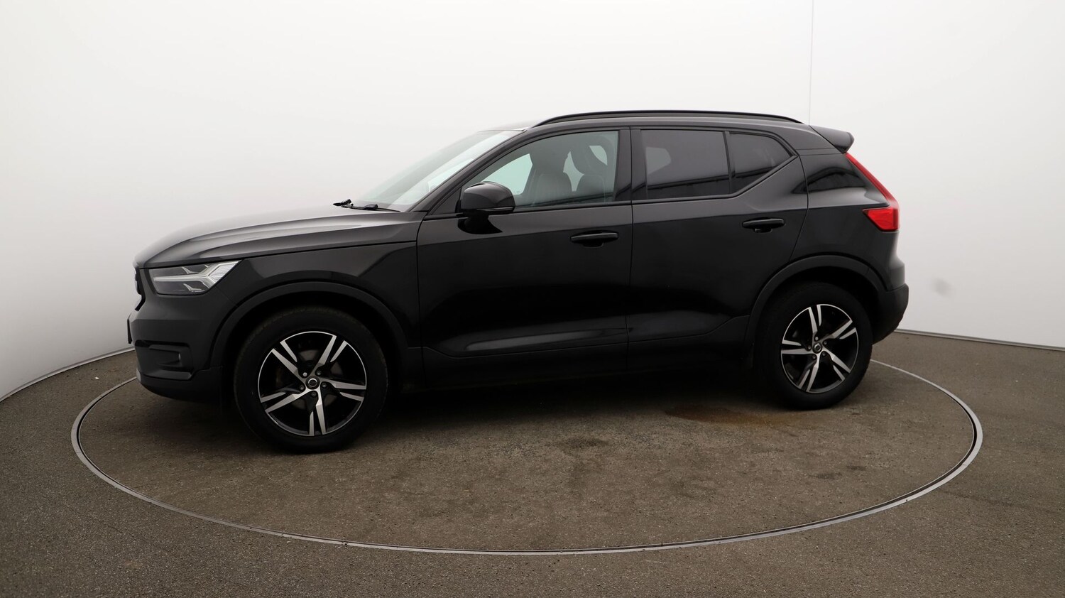 Used Volvo XC40 2021 for sale - 76809933: Photo 58