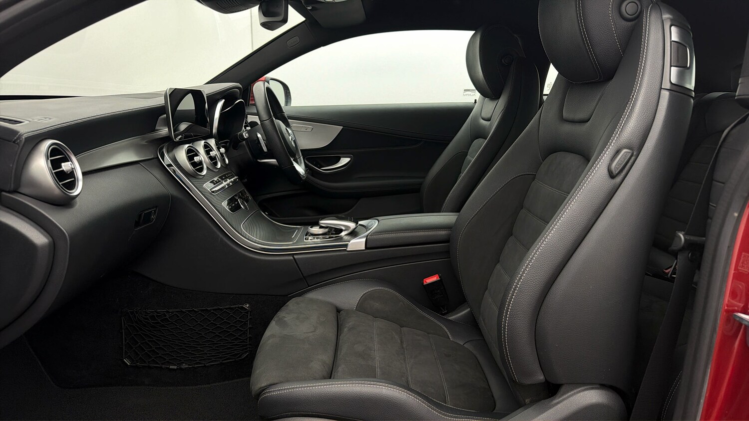 Used Mercedes-Benz C Class 2019 for sale - 78180235: Photo 13