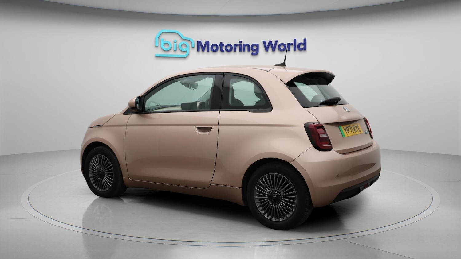 Used Fiat 500e 2021 for sale - 76388605: Photo 6