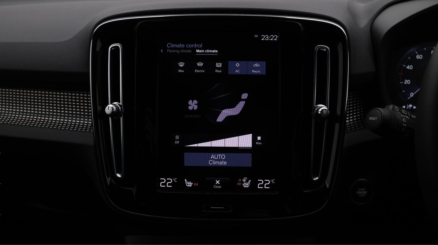 Used Volvo XC40 2022 for sale - 77475694: Photo 12