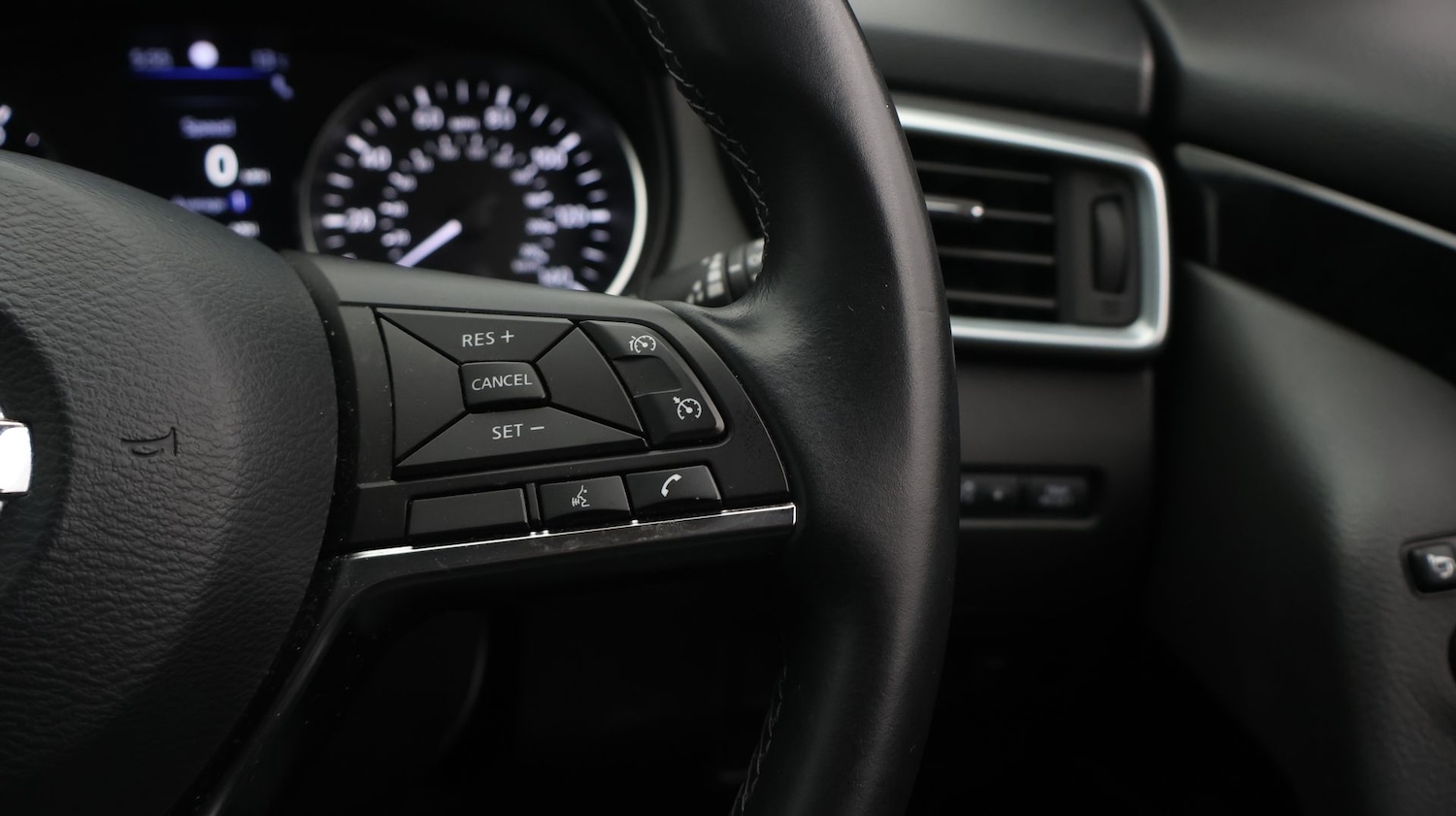 Used Nissan Qashqai 2021 for sale - 77283561: Photo 25