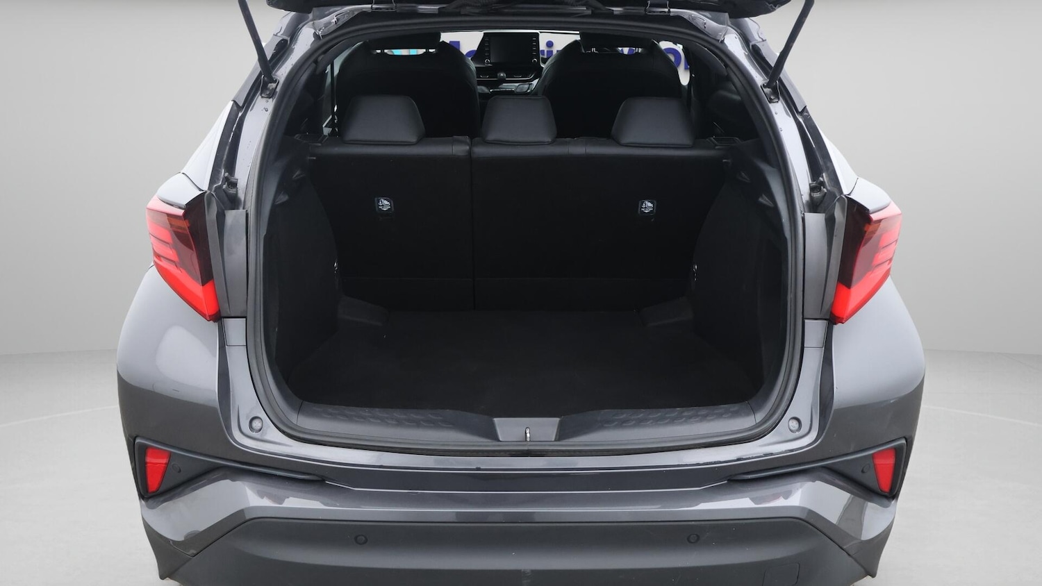 Used Toyota C-HR 2021 for sale - 76607806: Photo 18