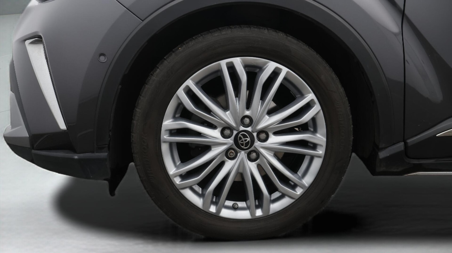 Used Toyota C-HR 2021 for sale - 76607806: Photo 19