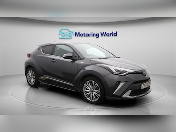 Used Toyota C-HR 2021 for sale - 76607806: Photo