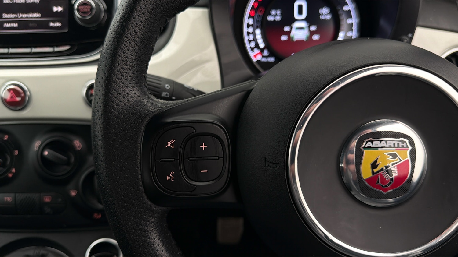 Used Abarth 595 for sale - 77968475: Photo 23