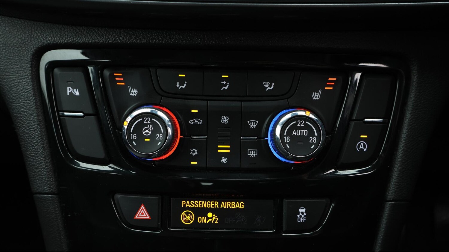 Used Vauxhall Mokka X 2019 for sale - 76042939: Photo 13