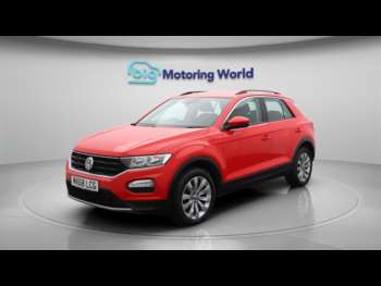 Used Volkswagen T-Roc 2018 for sale - 74750471: Photo