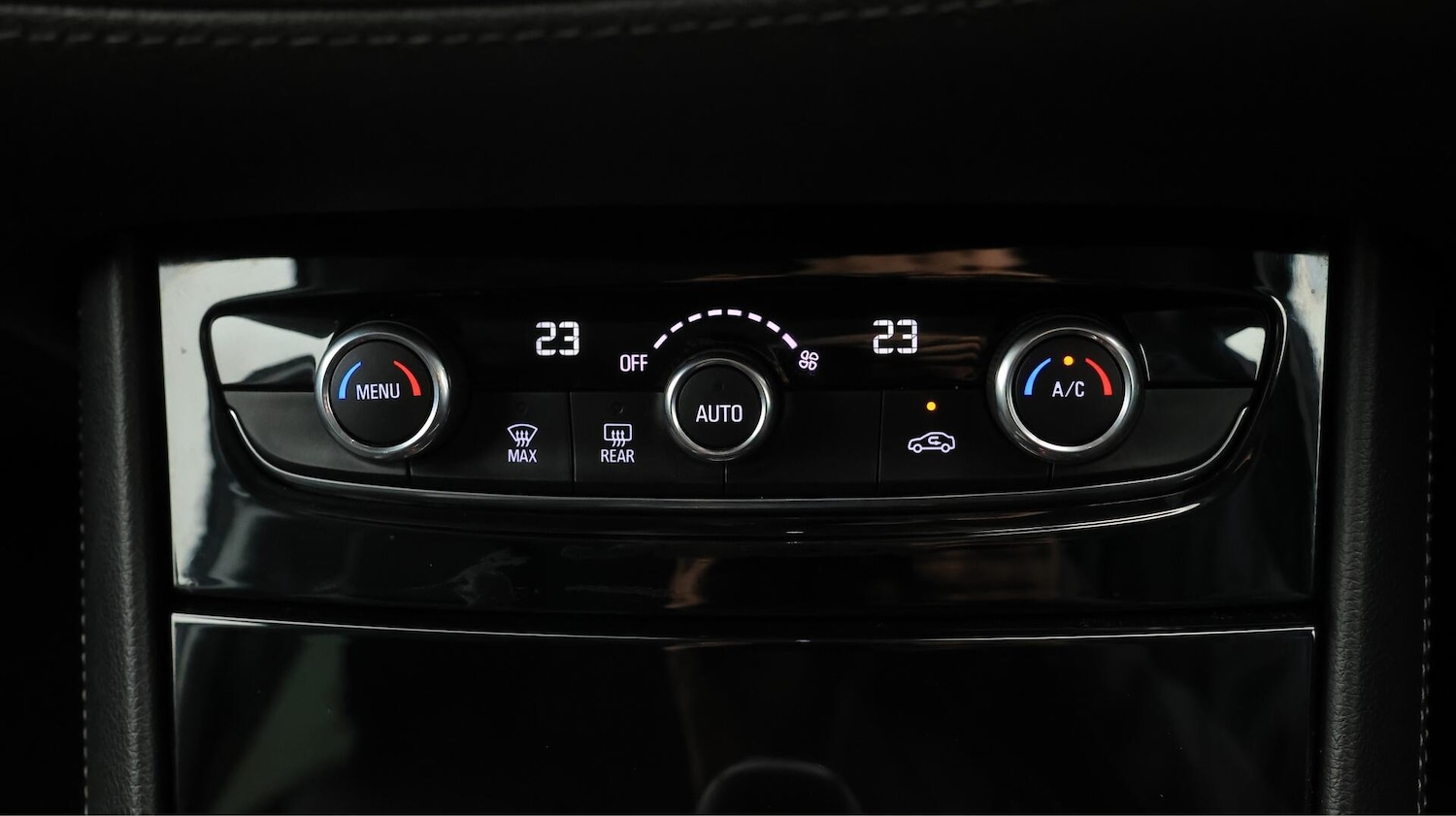 Used Vauxhall Grandland X 2019 for sale - 76457385: Photo 13