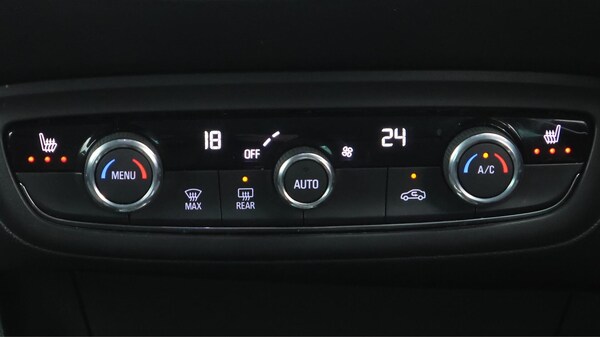 Used Vauxhall Crossland 2022 for sale - 76084015: Photo 13