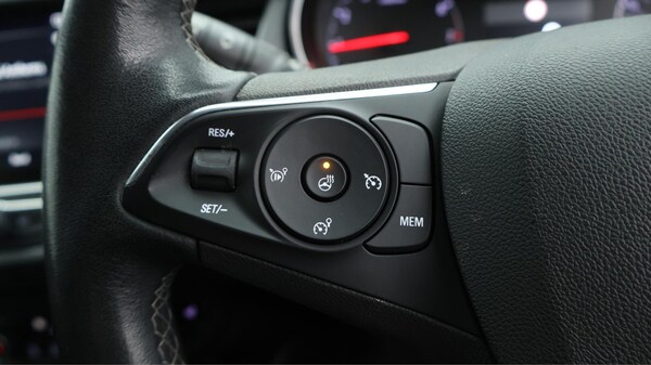 Used Vauxhall Crossland 2022 for sale - 76084015: Photo 23