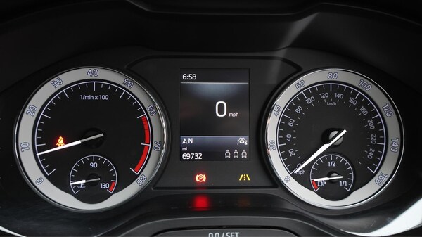 Used Skoda Karoq 2020 for sale - 75623483: Photo 11
