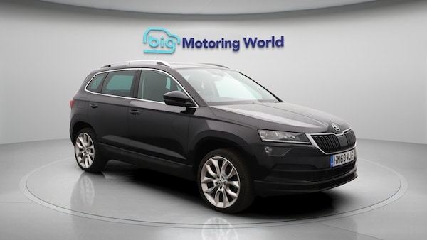 Used Skoda Karoq 2020 for sale - 75623483: Photo 2