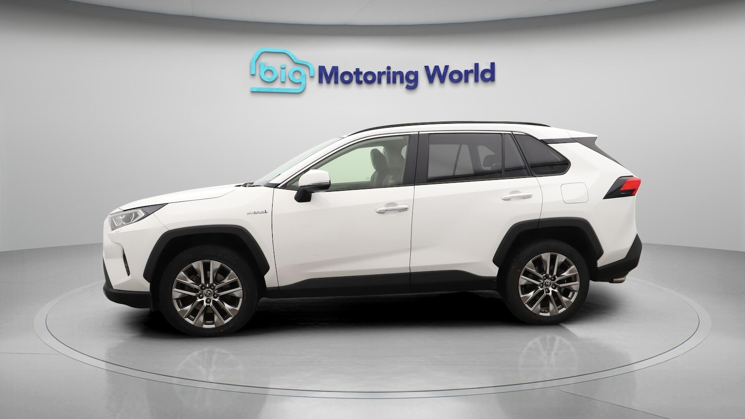 Used Toyota RAV4 2022 for sale - 76370078: Photo 5