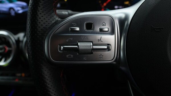 Used Mercedes-Benz EQA 2021 for sale - 75991146: Photo 43