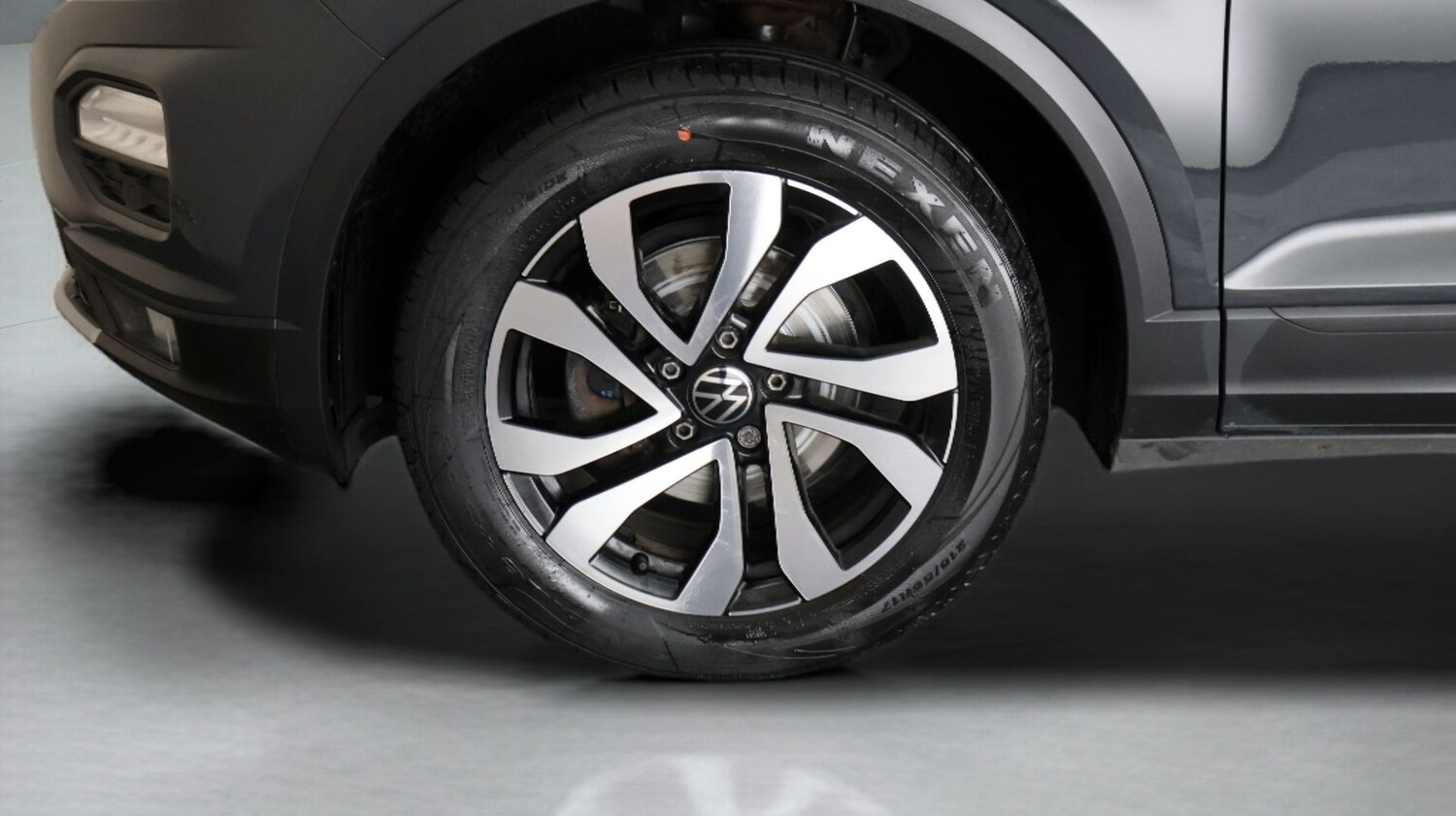 Used Volkswagen T-Roc for sale - 78012459: Photo 18