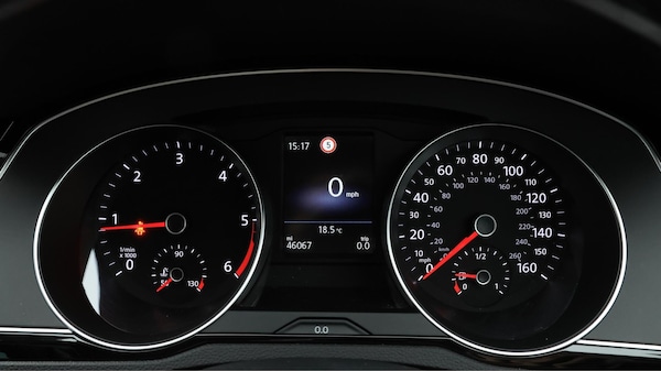 Used Volkswagen Passat 2022 for sale - 76158988: Photo 3