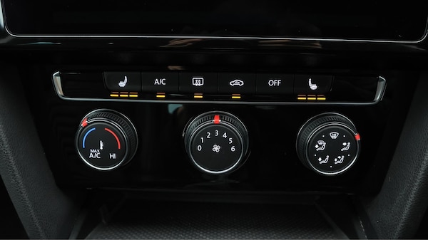 Used Volkswagen Passat 2022 for sale - 76158988: Photo 5