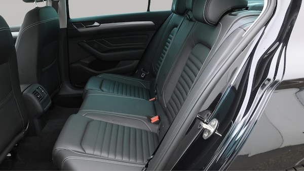 Used Volkswagen Passat 2022 for sale - 76158988: Photo 9