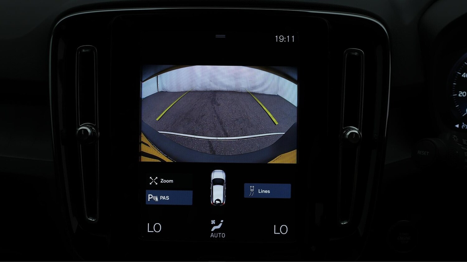 Used Volvo XC40 2021 for sale - 76013225: Photo 23