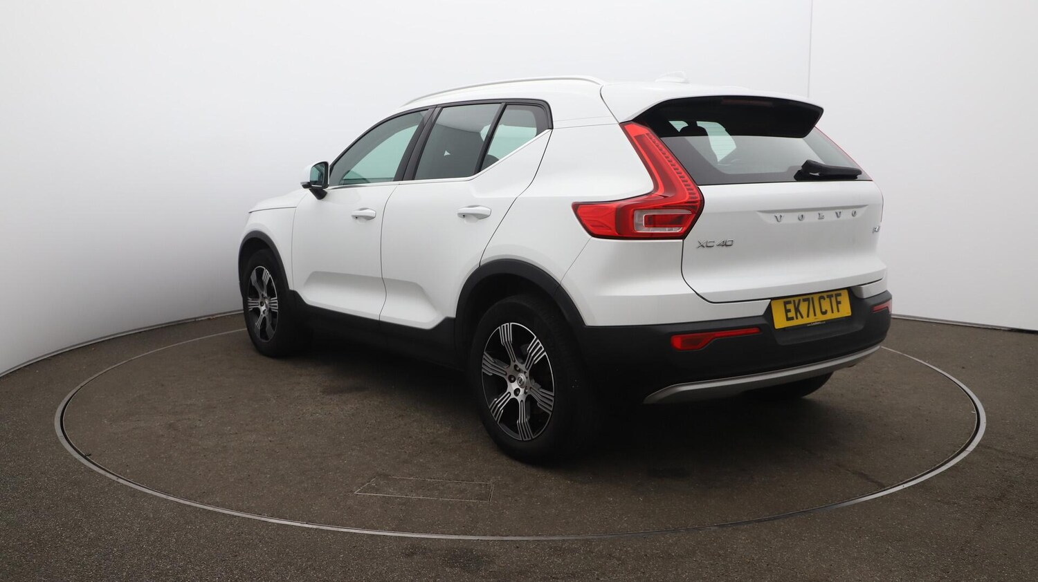 Used Volvo XC40 2021 for sale - 76013225: Photo 61