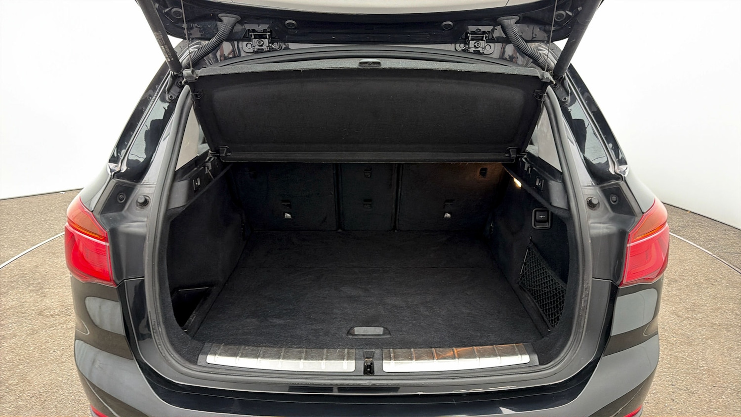 Used BMW X1 2019 for sale - 77776125: Photo 16