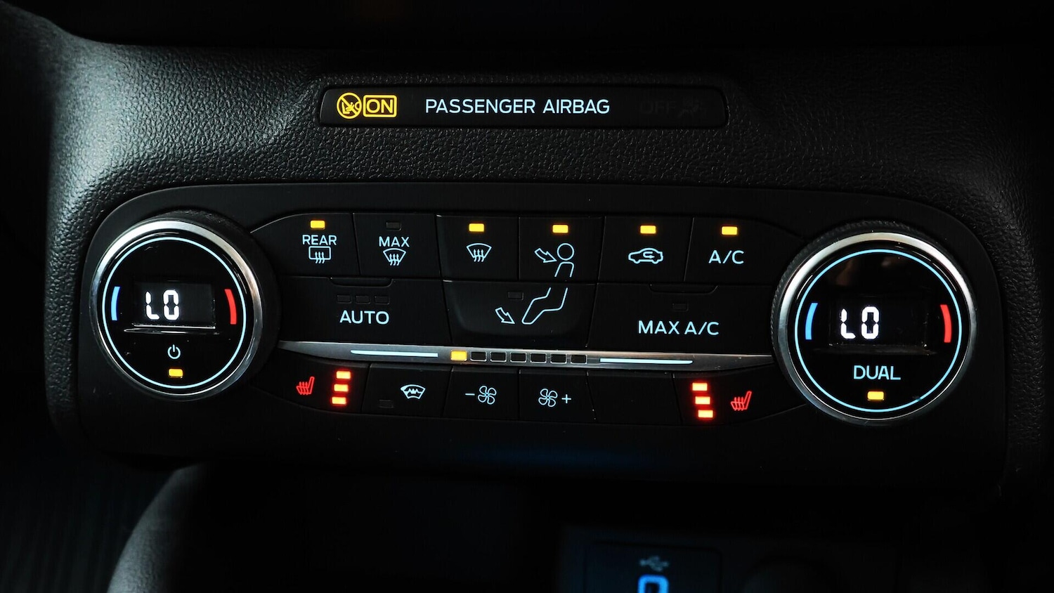 Used Ford Focus 2019 for sale - 76085440: Photo 13