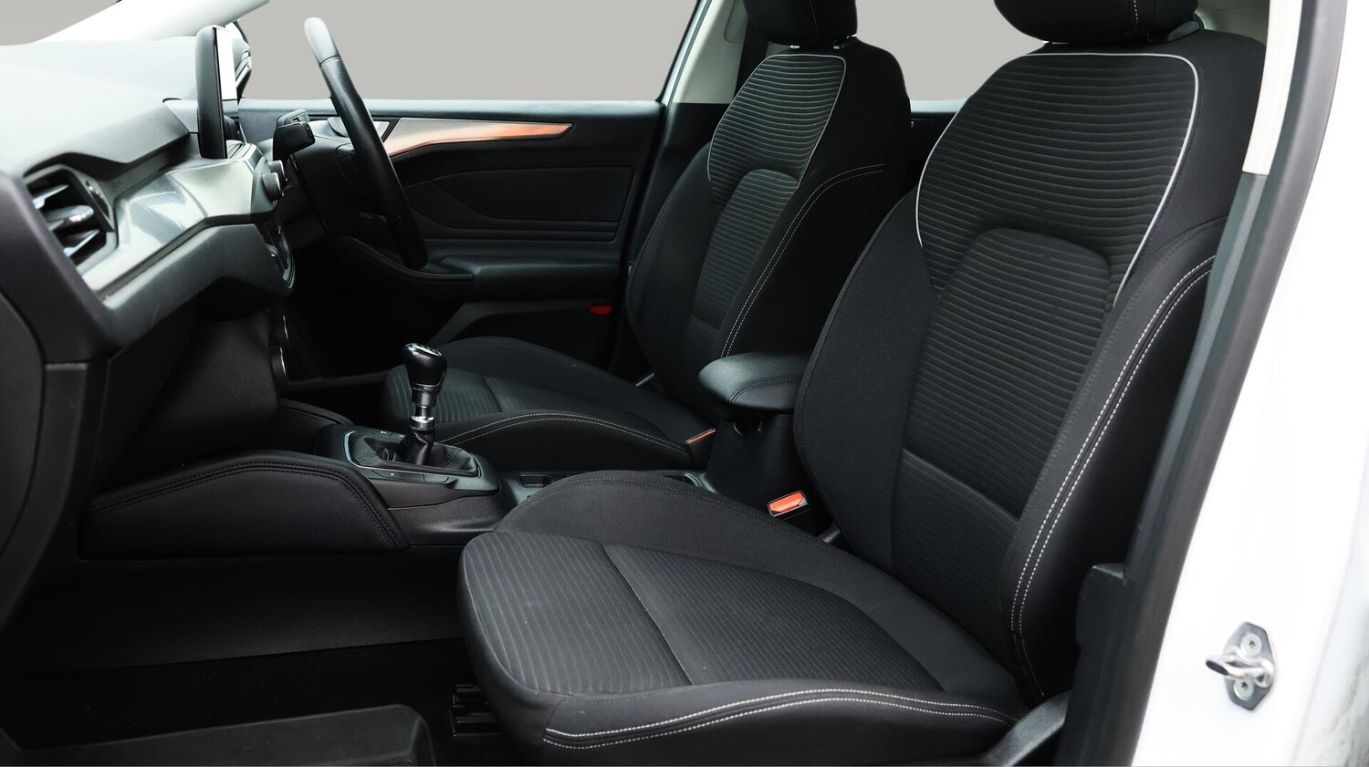 Used Ford Focus 2019 for sale - 76085440: Photo 15