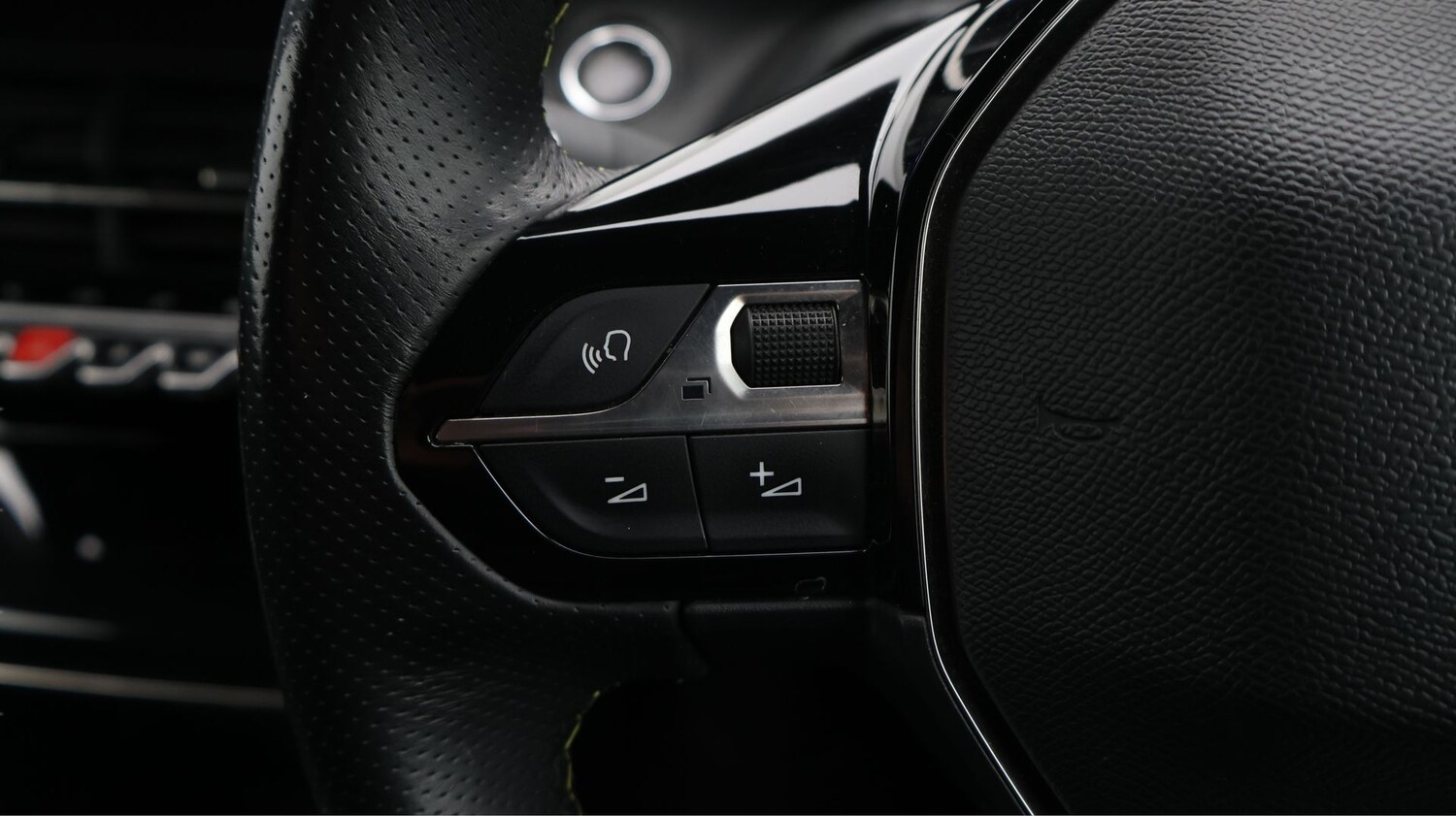 Used Peugeot E-208 for sale - 77871851: Photo 20