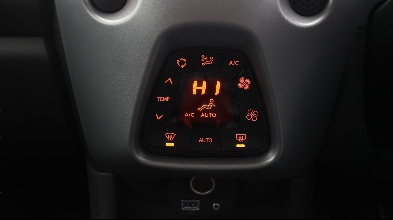 Used Toyota AYGO 2020 for sale - 77804049: Photo 12