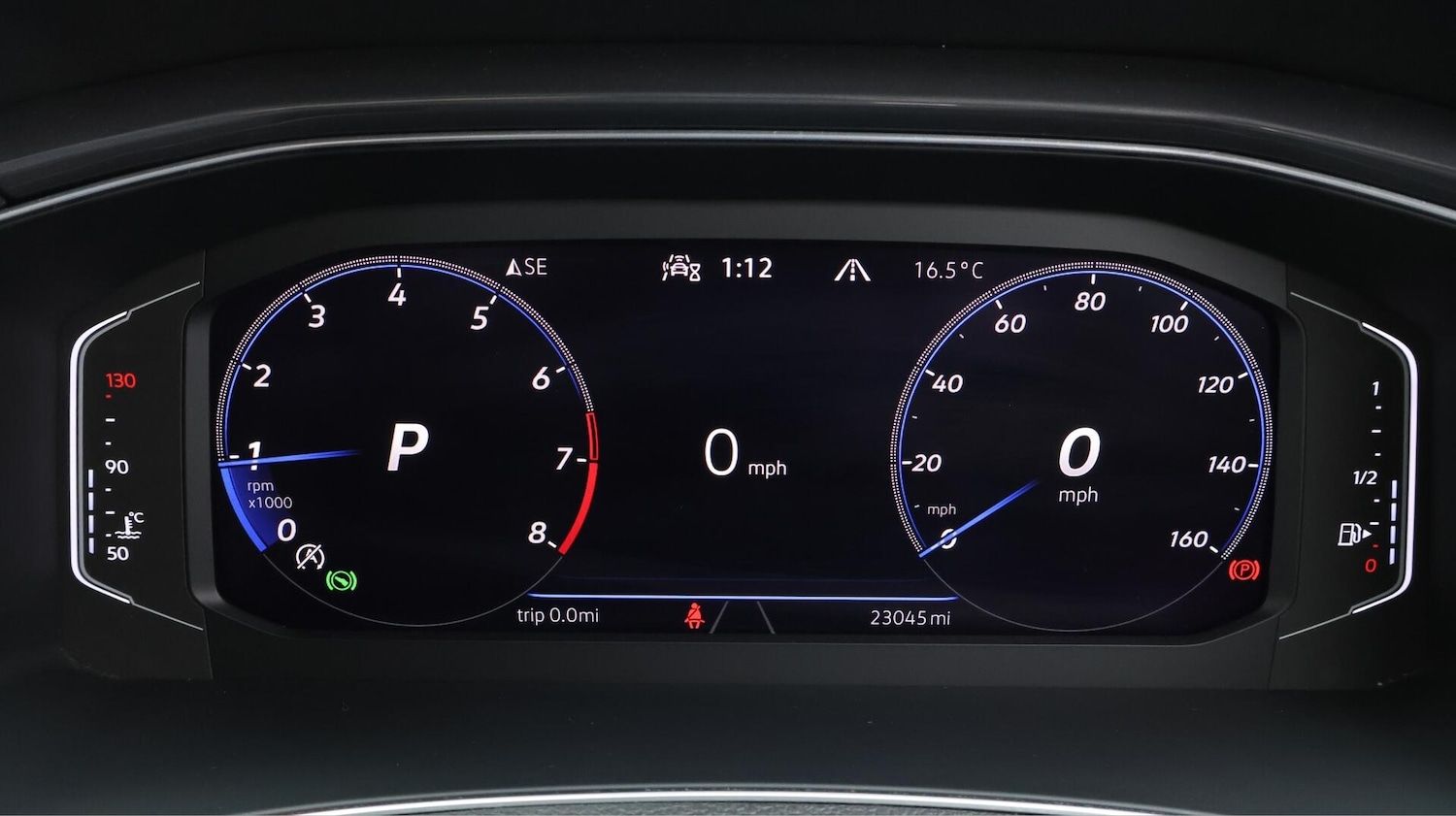 Used Volkswagen T-Roc 2021 for sale - 76153125: Photo 11
