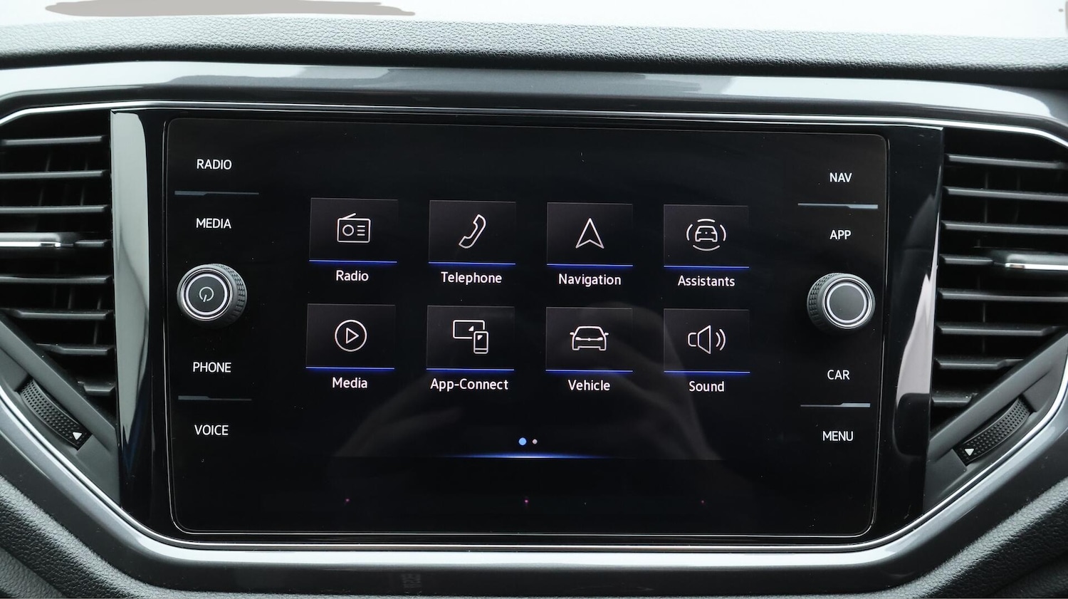 Used Volkswagen T-Roc 2021 for sale - 76153125: Photo 12