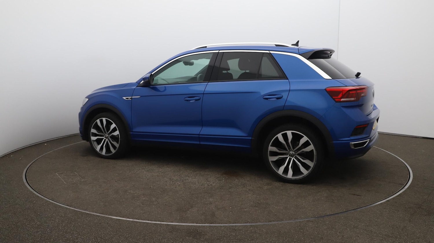 Used Volkswagen T-Roc 2021 for sale - 76153125: Photo 48