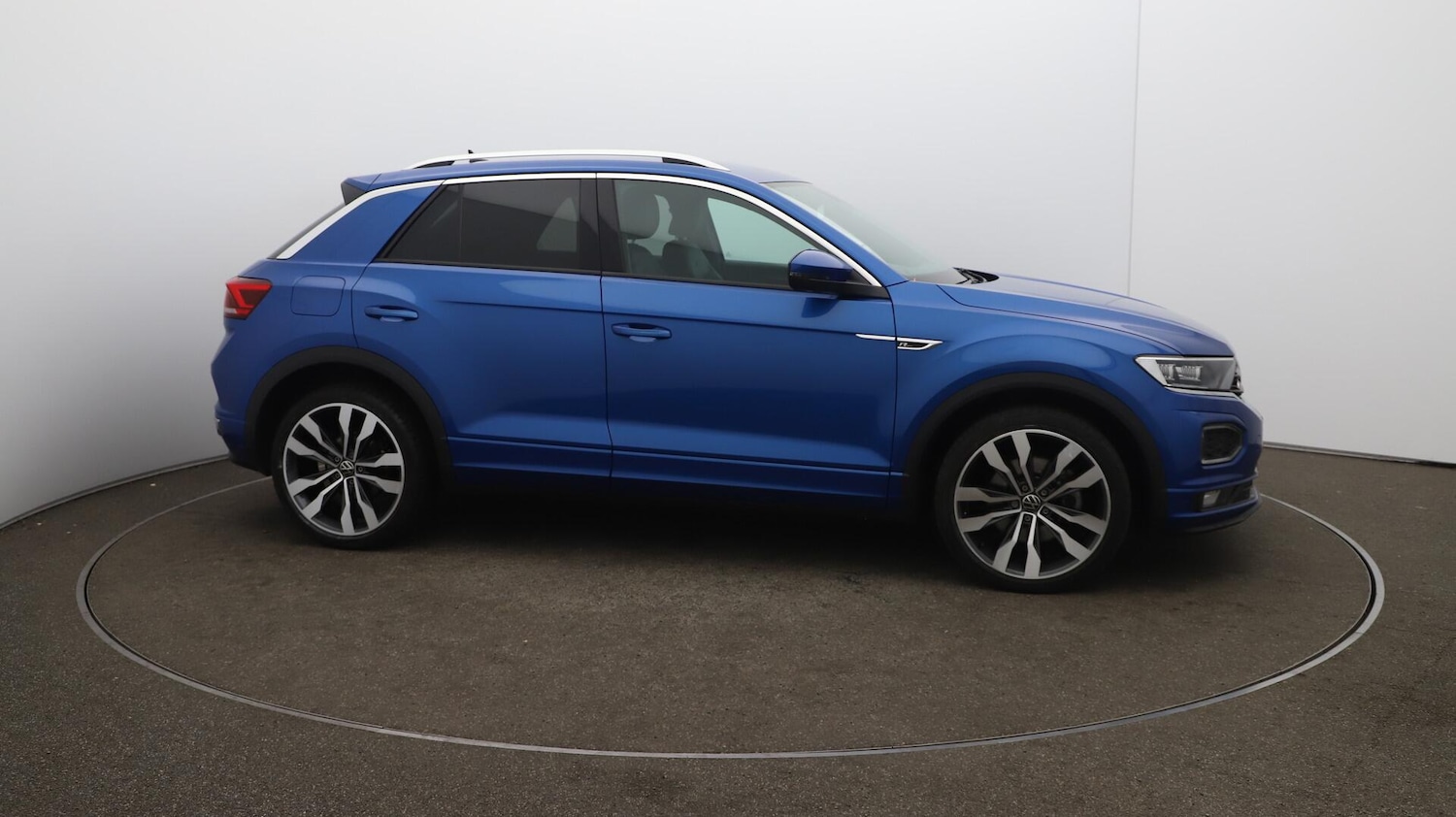 Used Volkswagen T-Roc 2021 for sale - 76153125: Photo 49