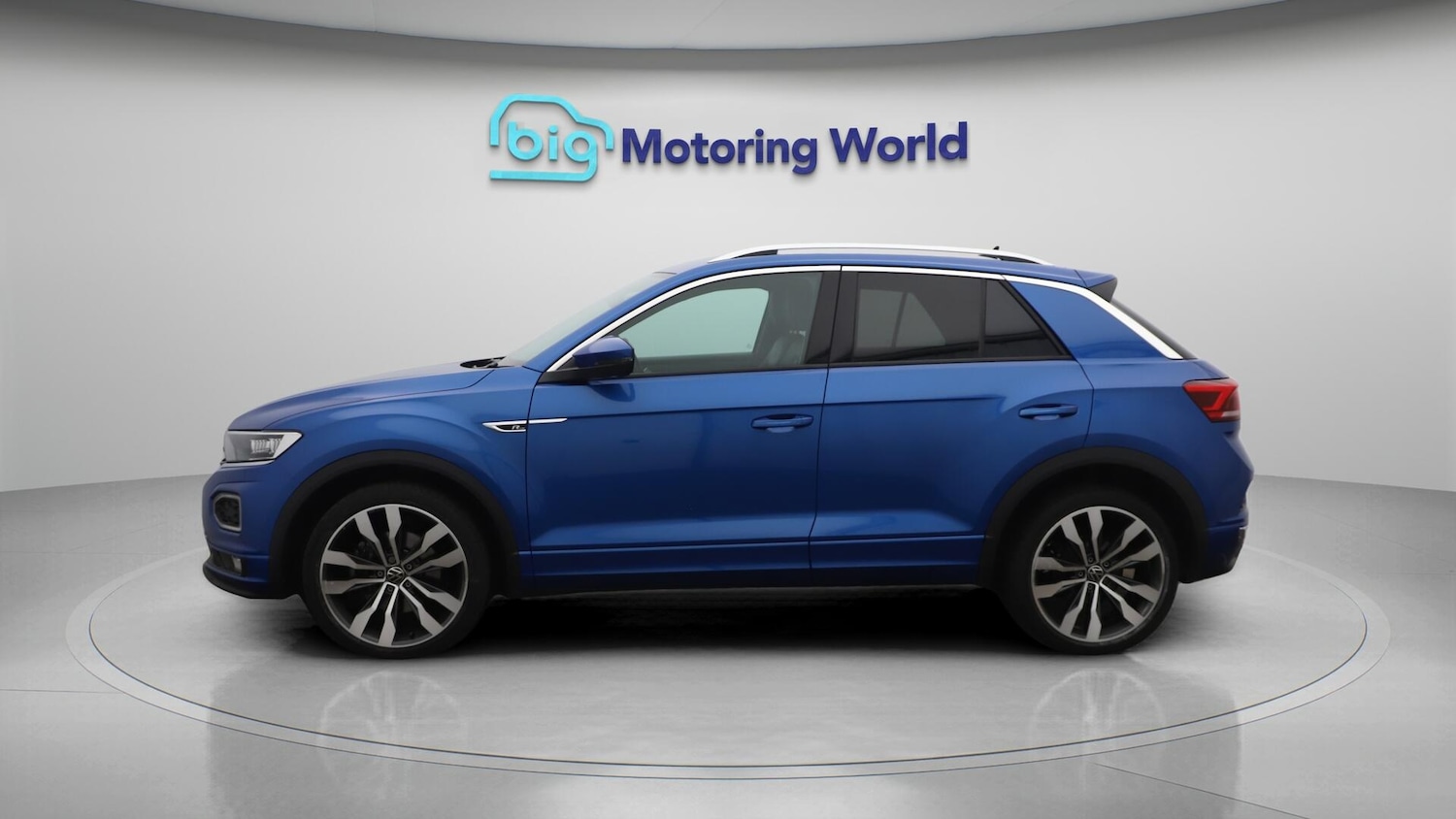 Used Volkswagen T-Roc 2021 for sale - 76153125: Photo 5