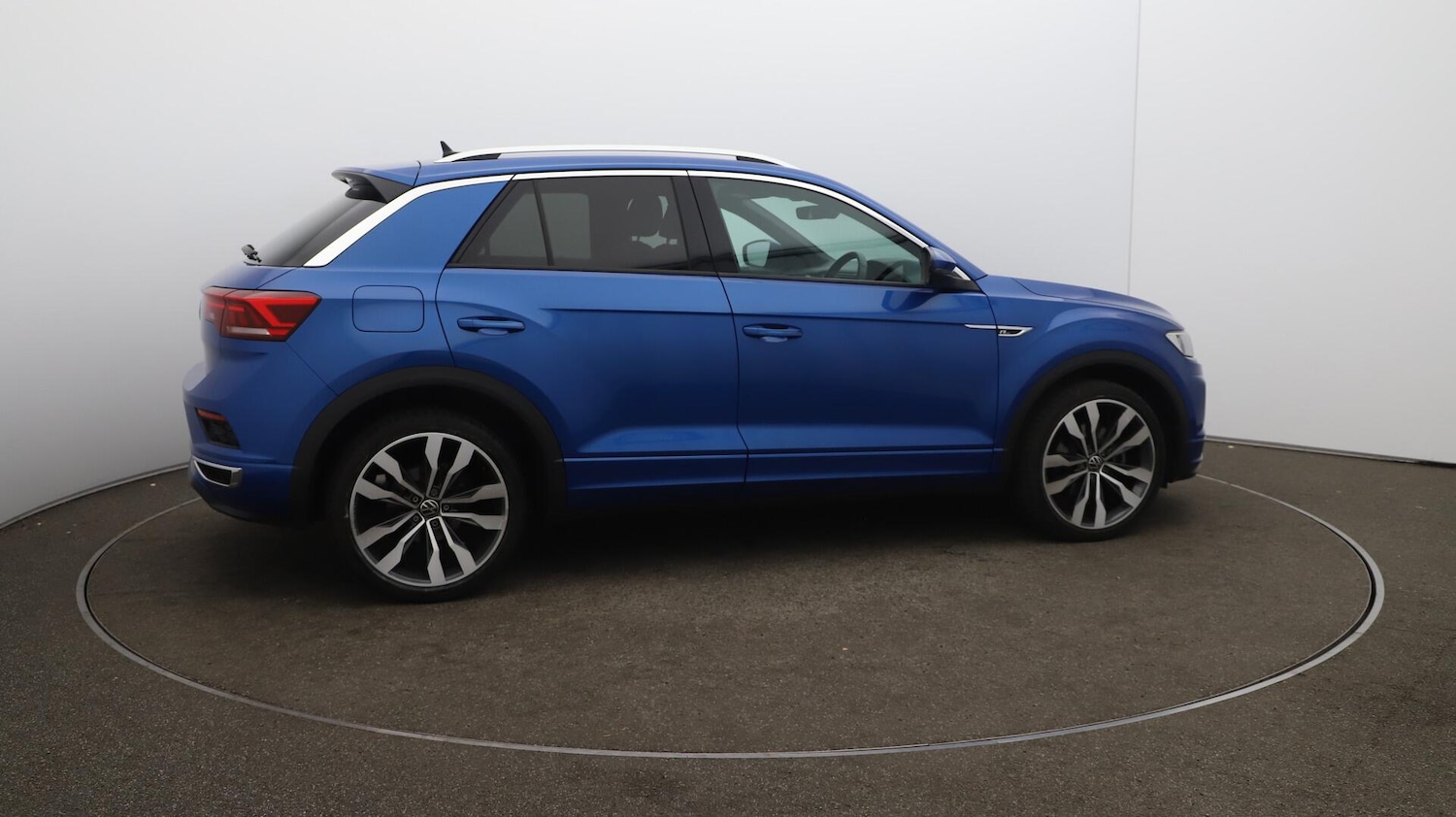 Used Volkswagen T-Roc 2021 for sale - 76153125: Photo 52