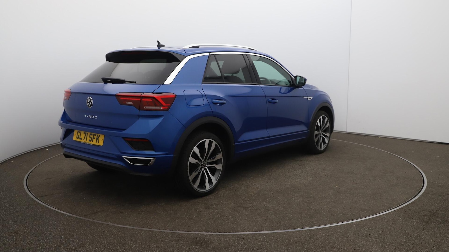 Used Volkswagen T-Roc 2021 for sale - 76153125: Photo 55