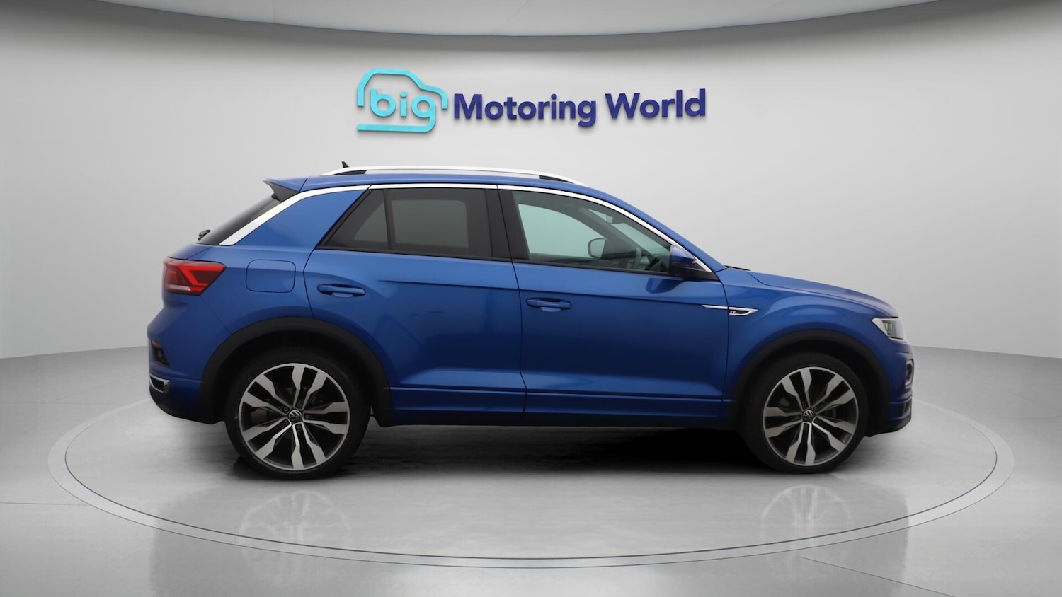 Used Volkswagen T-Roc 2021 for sale - 76153125: Photo 9
