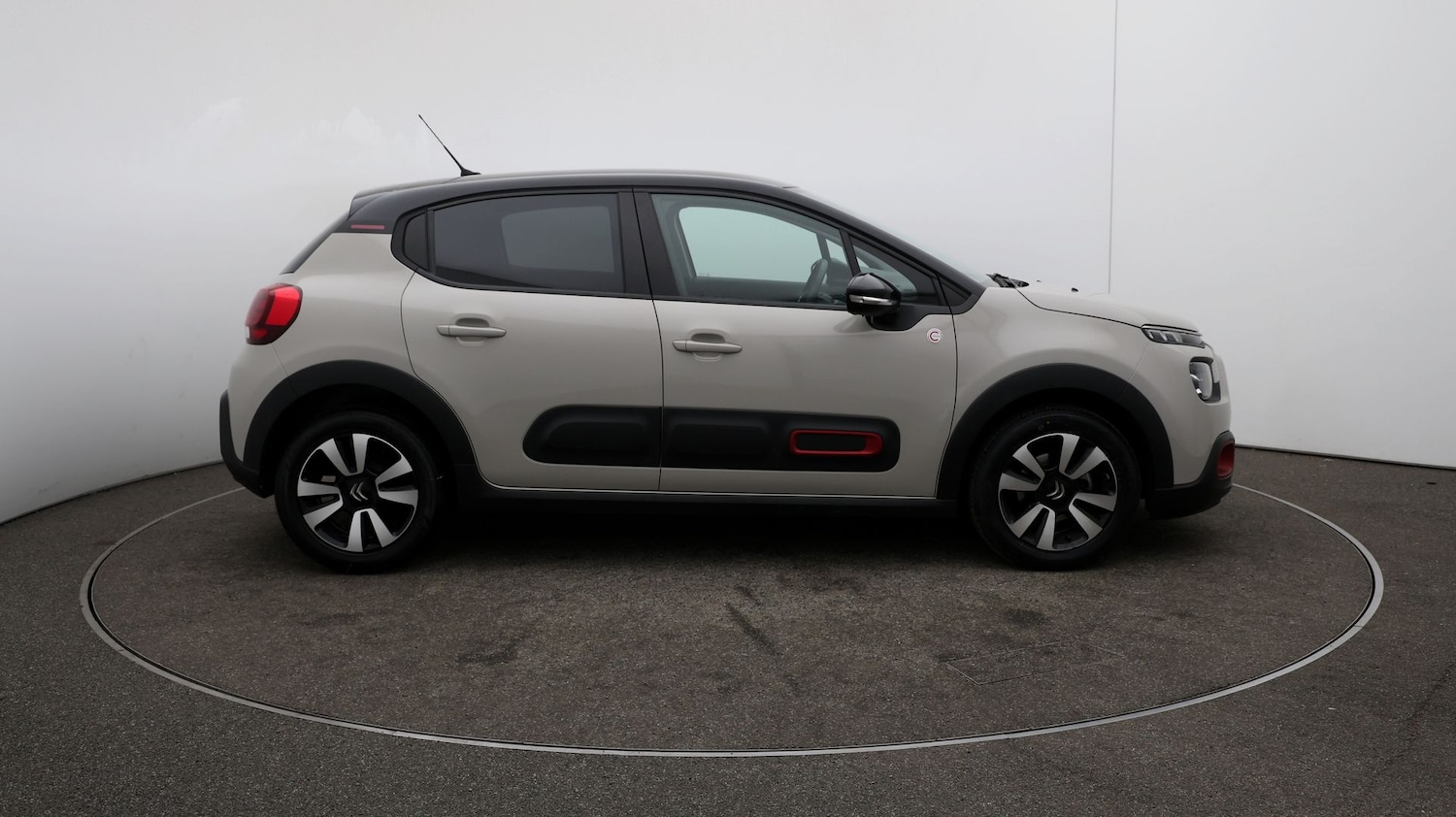 Used Citroen C3 for sale - 76811796: Photo 38