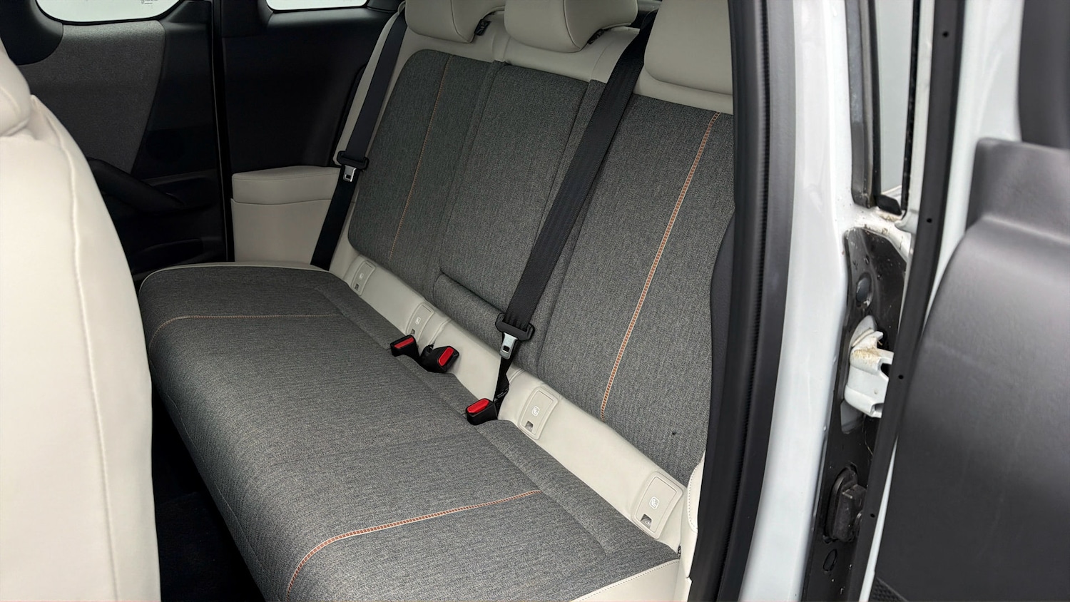 Used Mazda MX-30 2024 for sale - 77973840: Photo 15