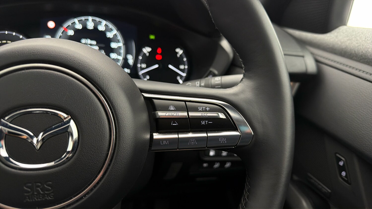 Used Mazda MX-30 2024 for sale - 77973840: Photo 24