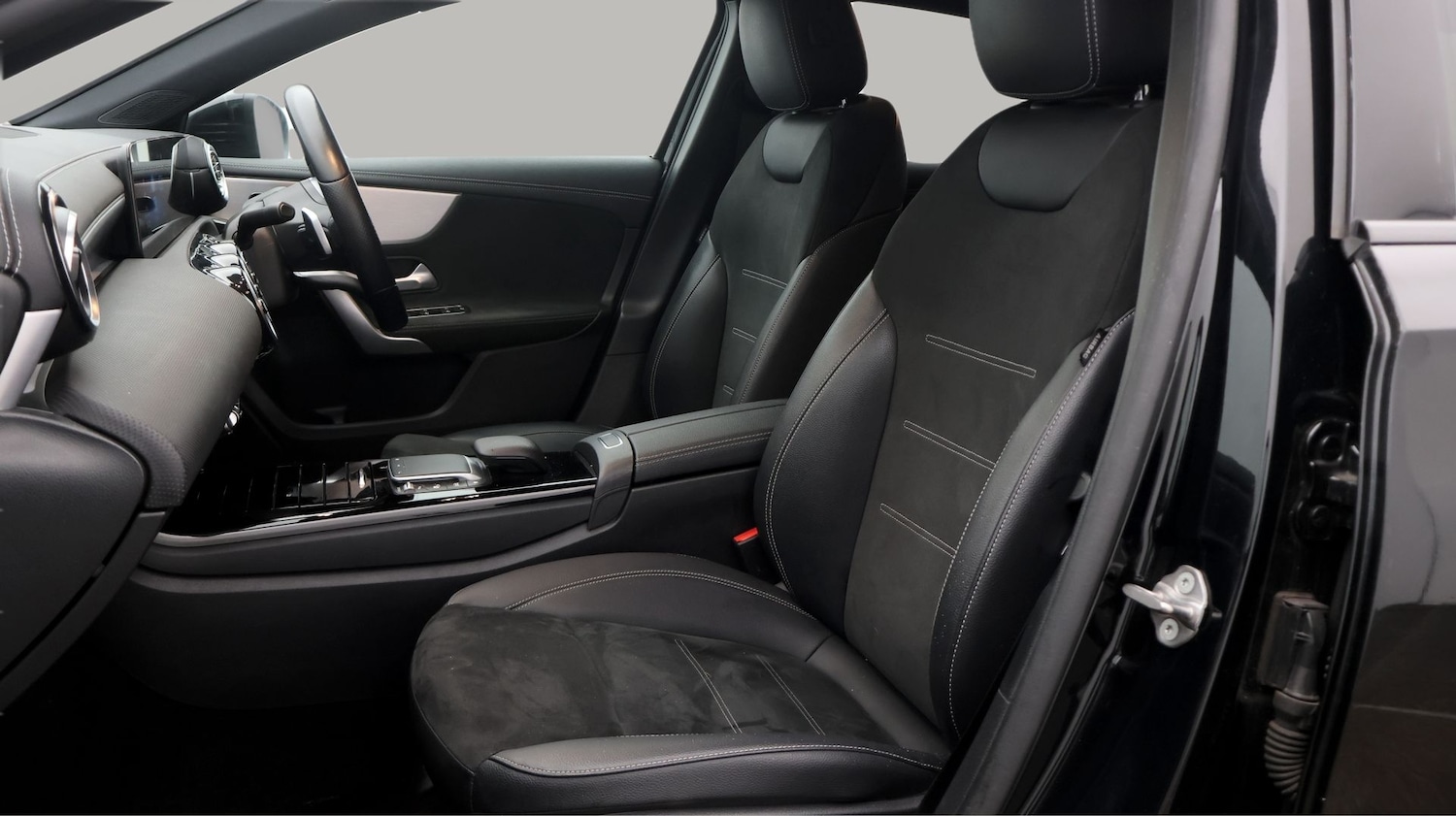 Used Mercedes-Benz A-Class 2021 for sale - 77618719: Photo 14