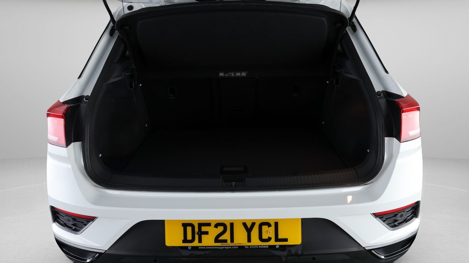 Used Volkswagen T-Roc 2021 for sale - 77935878: Photo 16