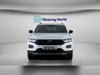 Used Volkswagen T-Roc 2021 for sale - 77935878: Photo